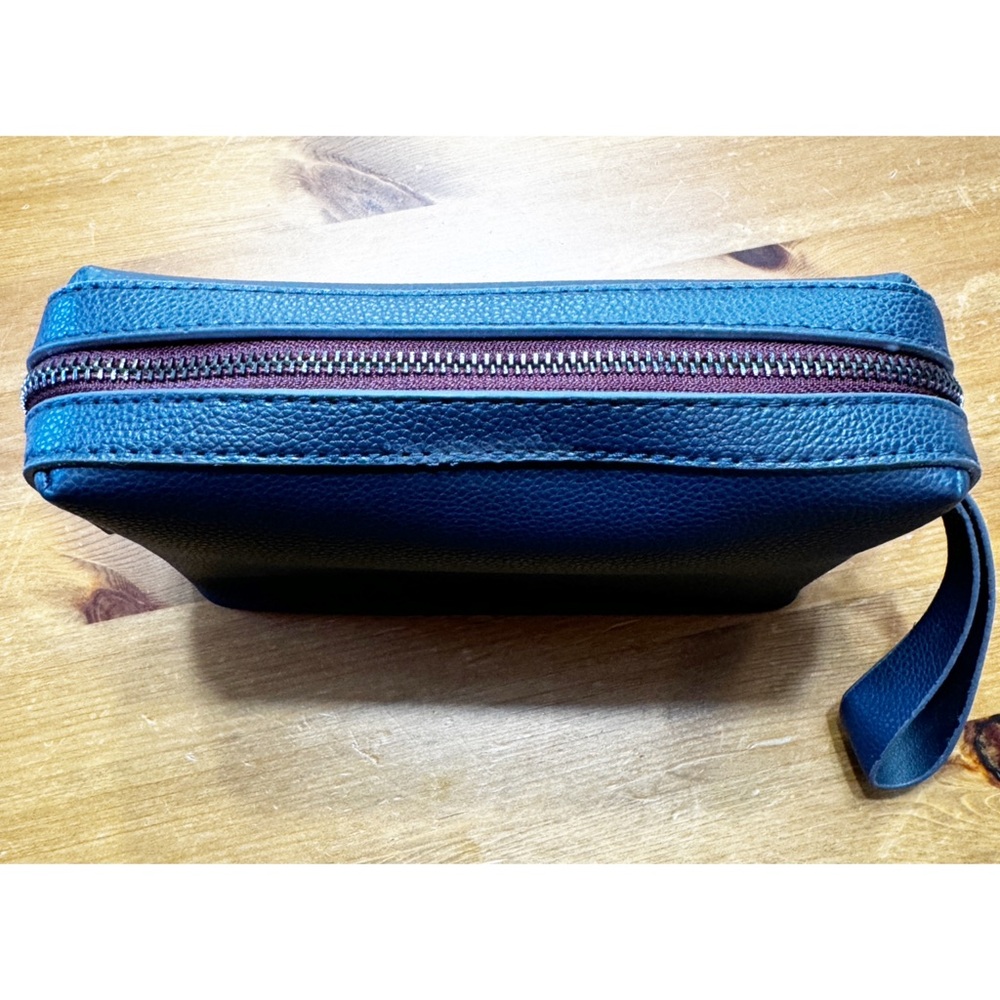 Missoni Clutch Accessory Travel Bag - Picture 3 of 9
